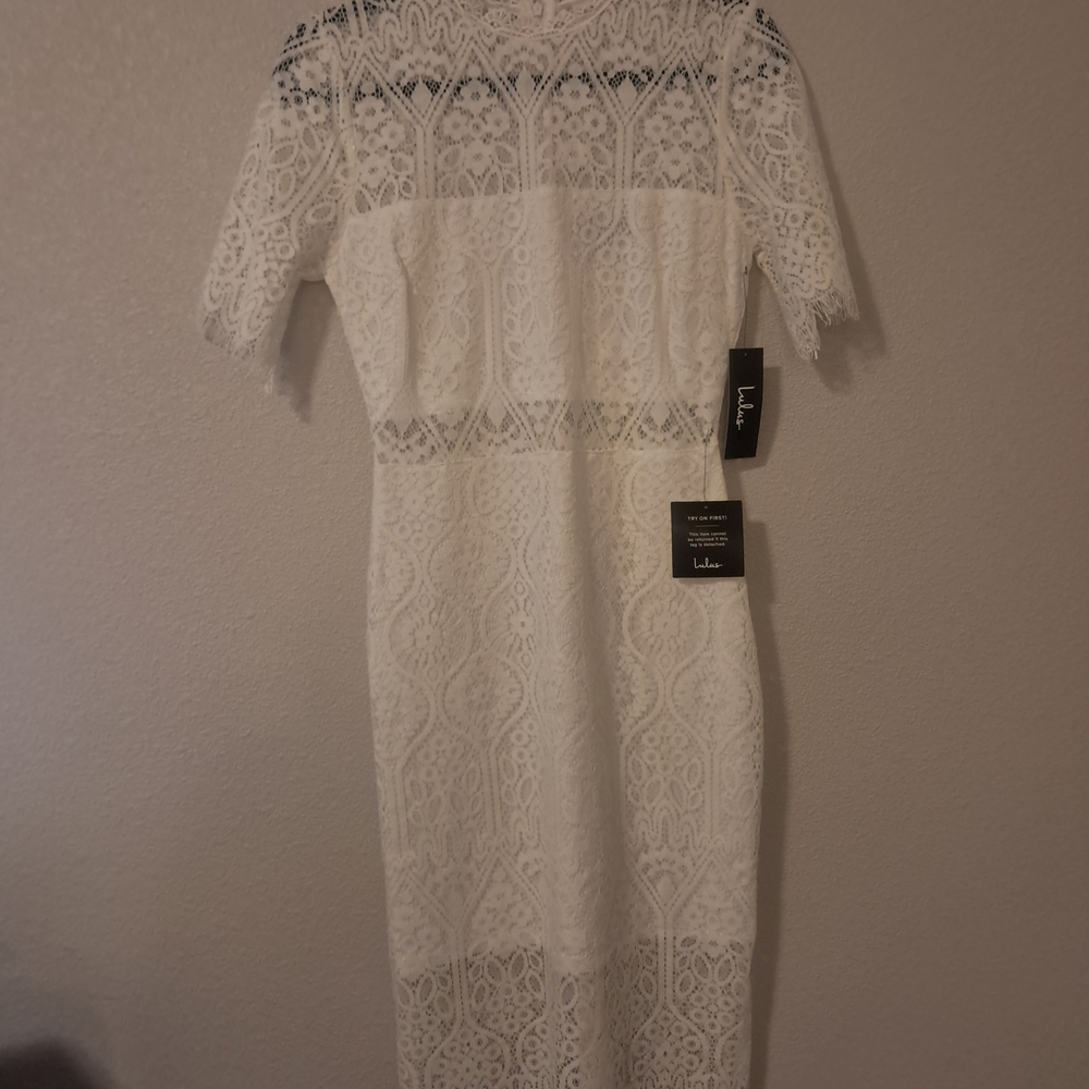 Lulu's Ivory Lace Midi Dress NWT (M)